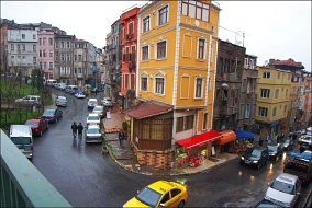 Типичный Стамбул (Фото Д. Карпова)