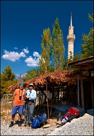 У врат Хисарчандир-Базара.