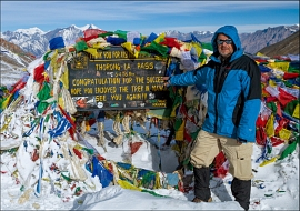 Луганск с нами! (Фото А. Глущенкова) Луганск с нами! (Фото А. Глущенкова)